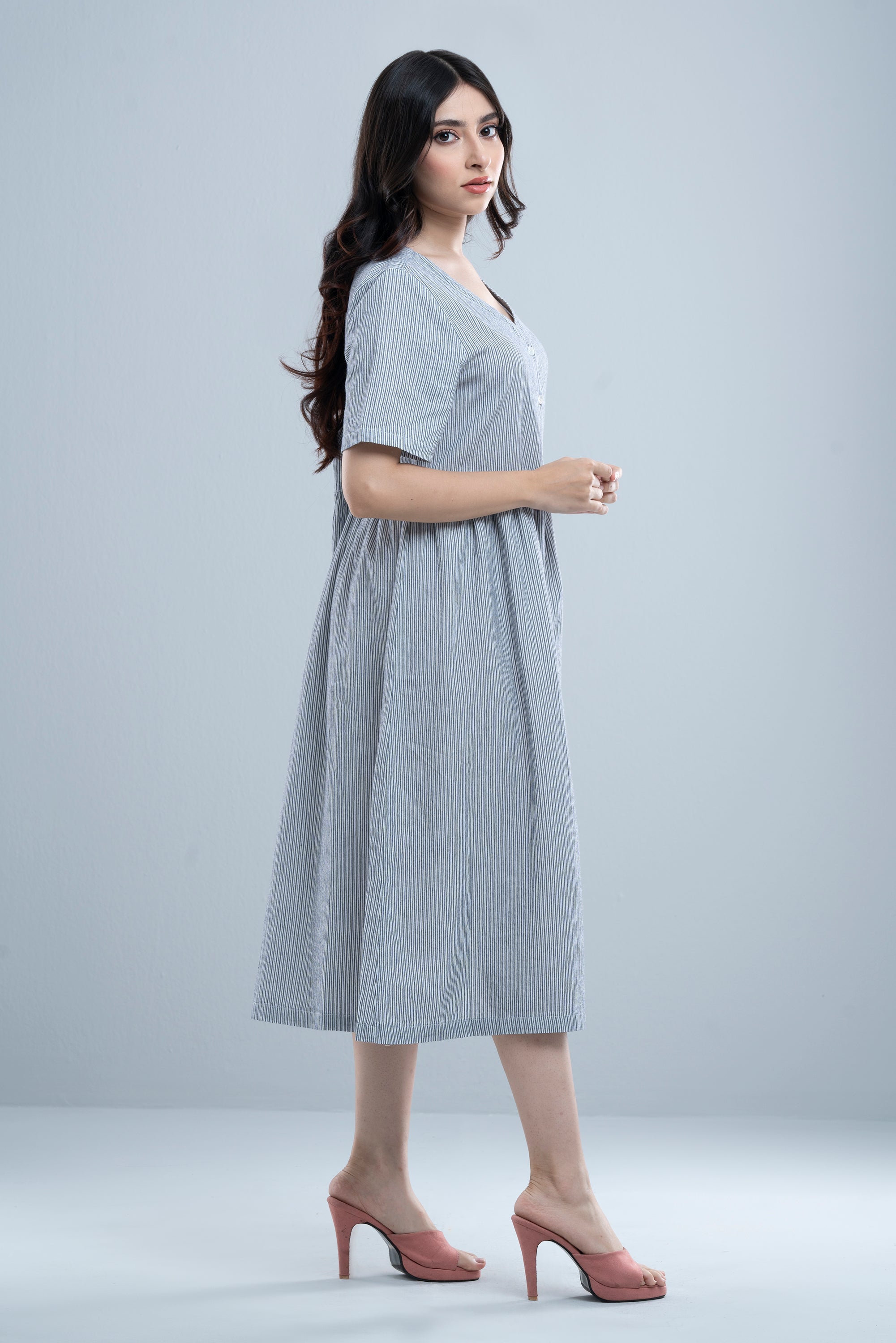 City Fashion Classic Shirt-Patterned V-Neck Dress