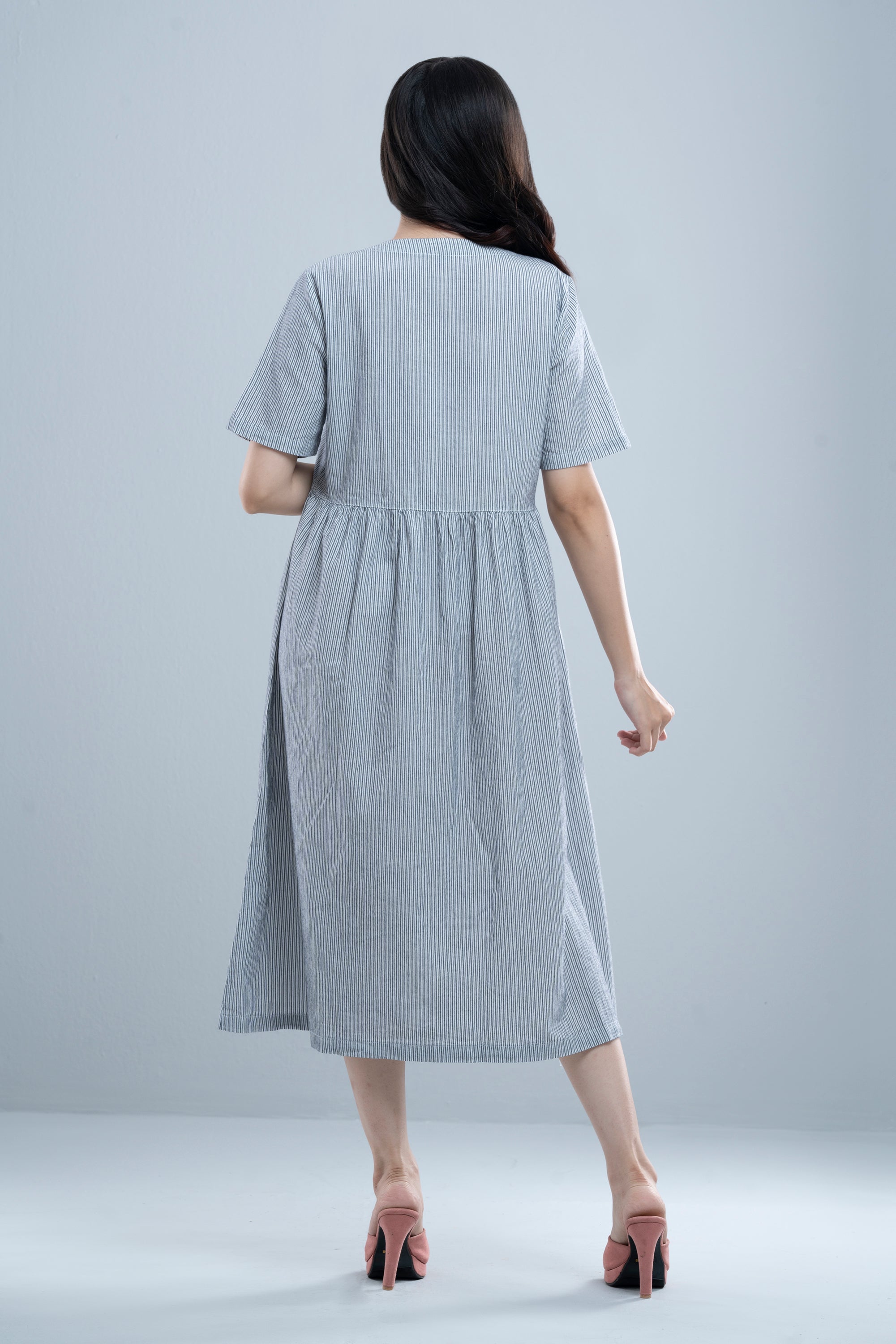 City Fashion Classic Shirt-Patterned V-Neck Dress